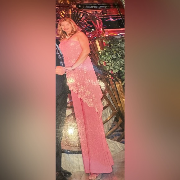 Jumpsuit. - Picture 4 of 4